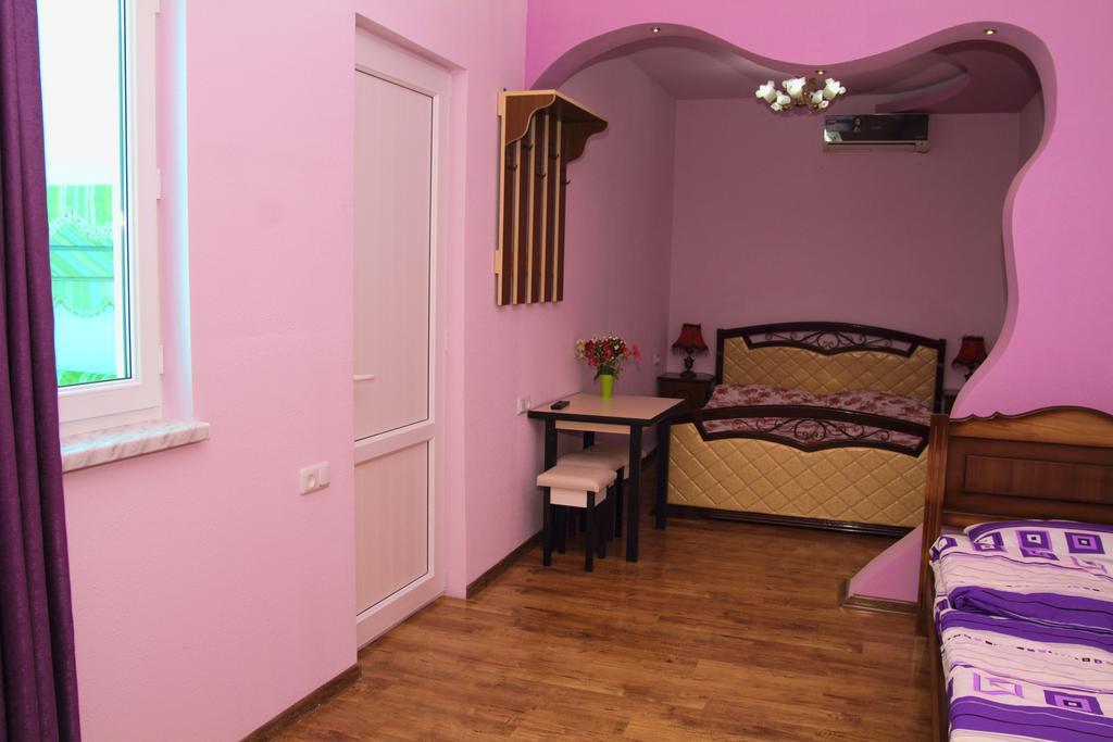 Inter Boutique Hotel Yerevan Phòng bức ảnh