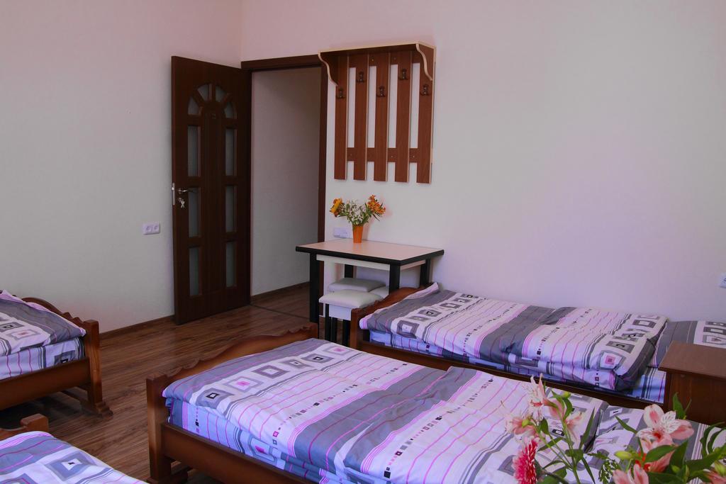 Inter Boutique Hotel Yerevan Phòng bức ảnh